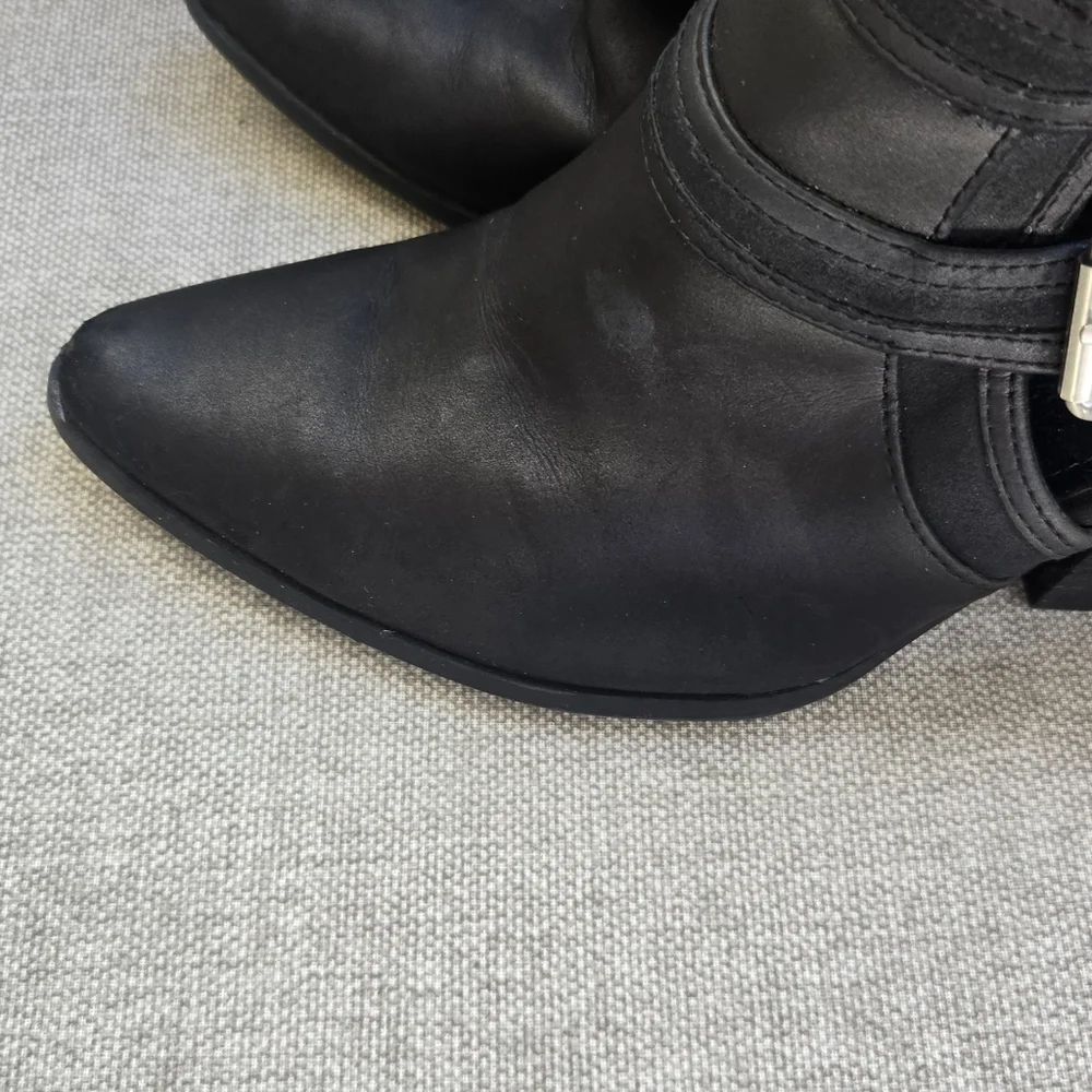 Charles By Charles David Black Western Booties